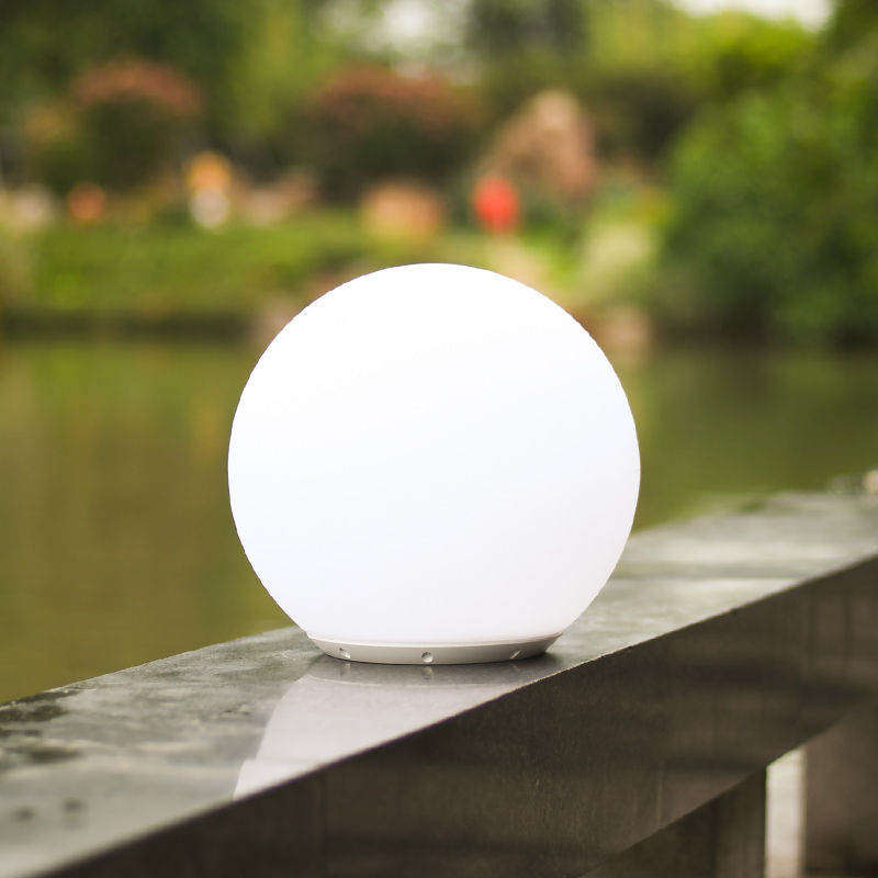 Custom Rotomolding Water Floating Globe Lamp