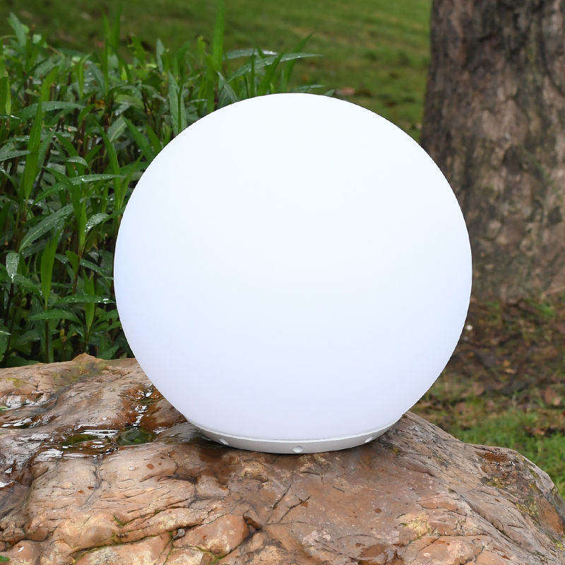 Custom Rotomolding Water Floating Globe Lamp