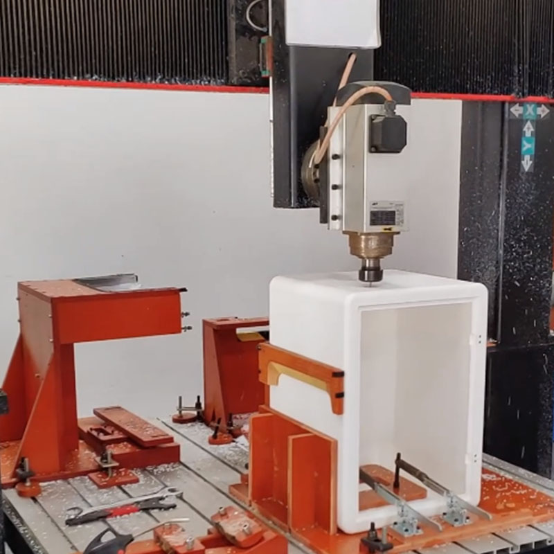 Precision CNC Machining Service for Custom Rotational Molding