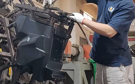 How Complex Plastic Speaker Enclosures Are Made with the Rotomolding Process